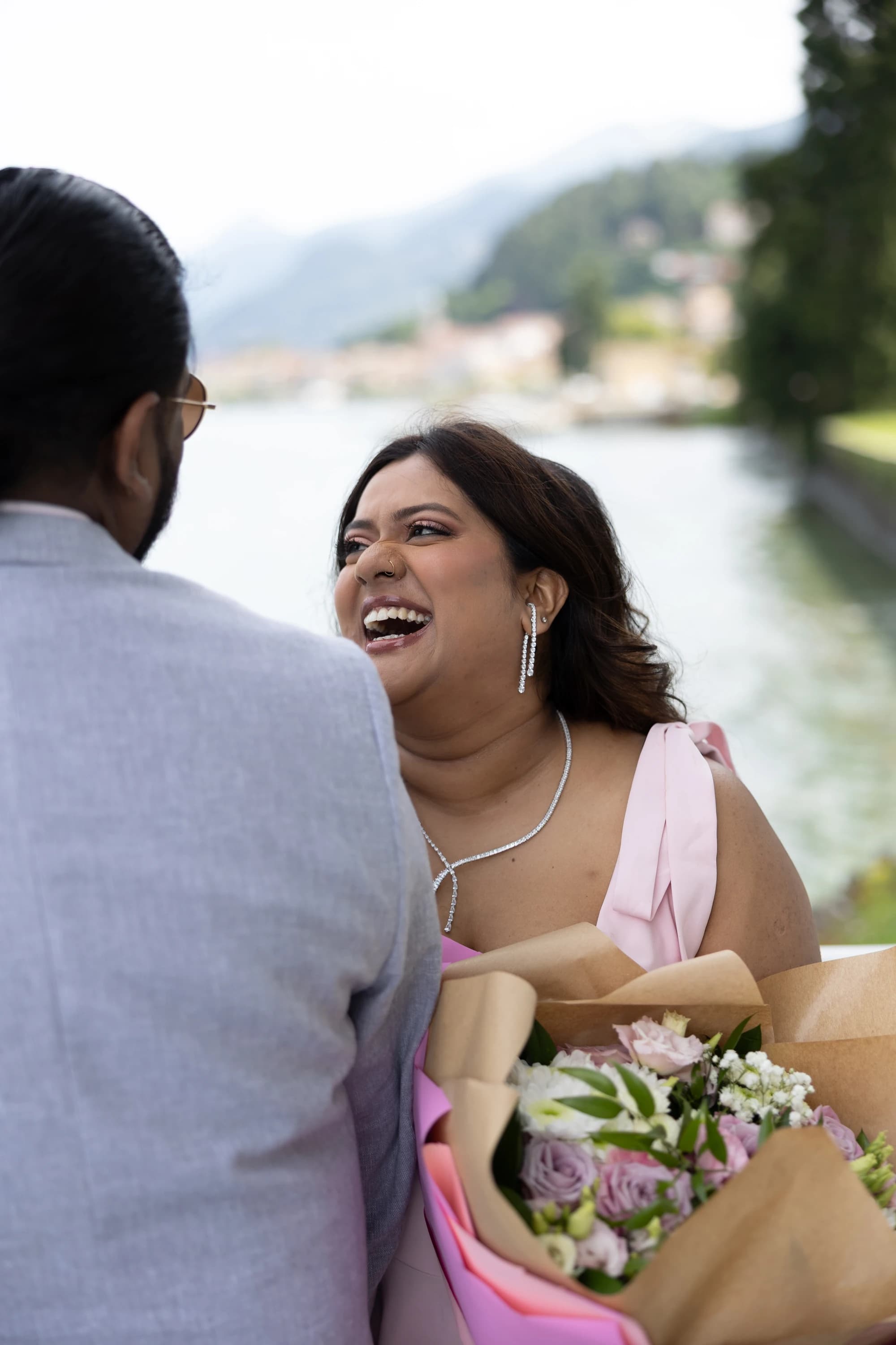 Arnab and Sudipra bouquet lakeside